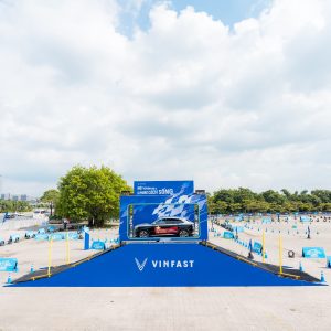 Đổi xe xăng_ tại SVĐ Mỹ Đình - Ảnh 34