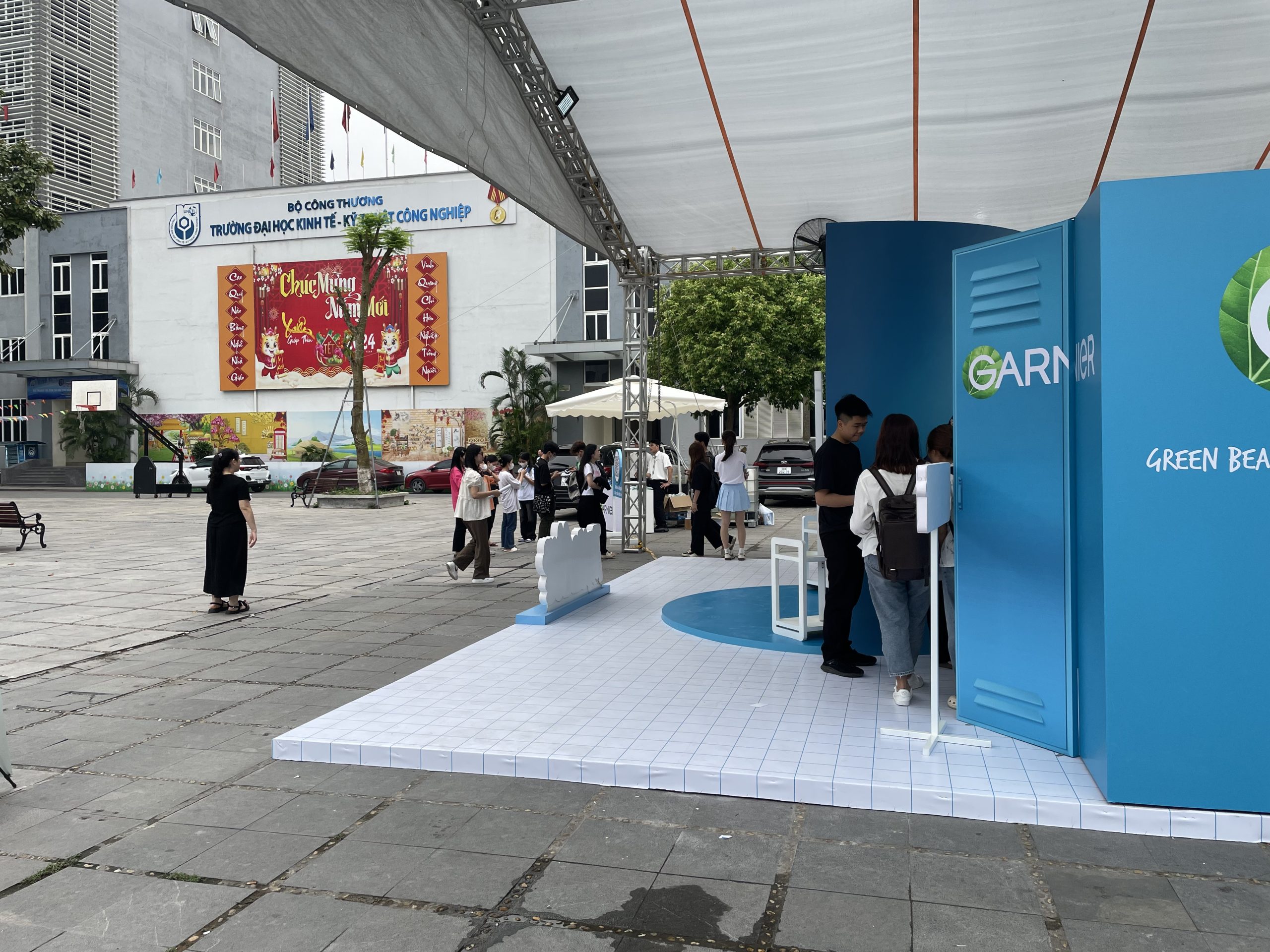 Garnier Big Booth - Ảnh 2